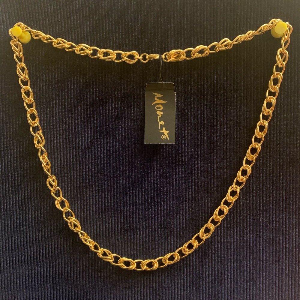 3 for $35😈😈Monet necklace